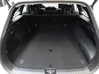 Kia Ceed Sportswagon 1.6 GDI PHEV DynamicPlusLine / 16