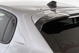 Peugeot 208 1.2 Hybrid 110 e-DCS6 Allure / 32
