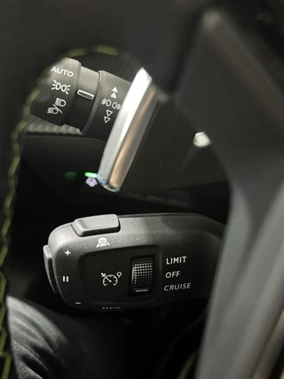 Peugeot 2008 1.2 Pure Tech GT Line|CARPLAY|LANE|360 CAMERA / 39
