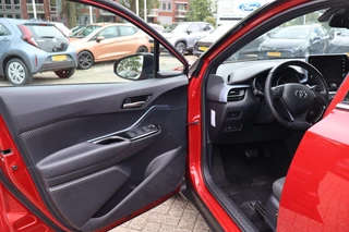 Toyota C-HR 1.8 HYBRID BI-TONE STUUR/STOEL&WISSERVERW. DODEHOEK DETECTIE ALL-SEASON PARELMOER/BI-TONE-LAK KEYLESS LED / 7