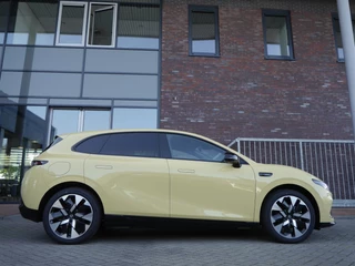 Leapmotor B05 ProMax Design 67.1 kWh | Panoramadak | Elektrisch verstelbare stoelen | Stuurwiel verwarming | Apple carplay/Android auto | Sfeerverlichting | Regensensor | Privacyglas | 19 inch lichtmetalen velgen / 2