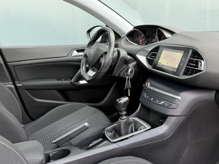 Peugeot 308 BWJ 2020 1.2 111 PK Blue Lease Executive PANO | LANE ASSIST | CARPLAY + ANDOID | NAVI | CLIMA | CRUISE | LMV | PDC / 37