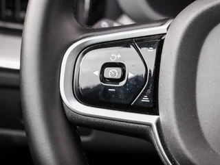 Volvo XC60 T6 AWD Ultra Black Edition Trekhaak Pano 360 Head up 21'' / 29