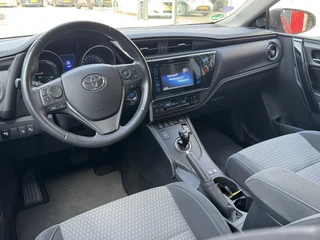 Toyota Auris 1.8 Hybrid Dynamic Ultimate NAVI CRUISECONTROL STOELVERWARMING / 4