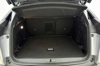 Peugeot 3008 1.2 Hybrid 136 Allure | DEMO | Elektr. achterklep | Navigatie | Achteruitrijcamera | Climate Control | Half lederen bekleding | Keyless Entry / 11