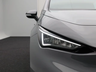 CUPRA Born Business Plus 62 kWh 204 Pk | Stoel/Stuurverwarming | Adaptive Cruise | Climatronic | CarPlay |  18 Inch | 21.452 Km !! / 12
