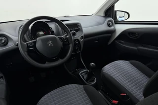 Peugeot 108 1.0 e-VTi 72pk Active 5 deurs | Airconditioning | Elektrische ramen voor | Centrale vergrendeling | DAB + radio met bluetooth / 14