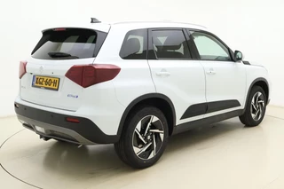 Suzuki Vitara 1.4 Boosterjet Smart Hybrid Style | Navigatie | Cruise Control | Trekhaak | Automaat | Achteruitrijcamera / 2