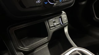 Jeep Renegade 1.0T Longitude CRUISE CARPLAY NAVI ECC DAB. / 44