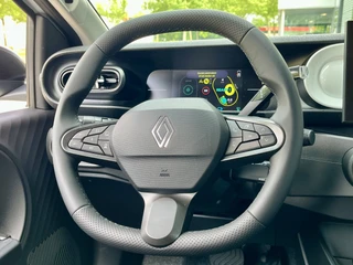 Renault Twingo Urban Range 80pk Techno 27.5 kWh  | 18inch velgen | V2G | Navigatie | Climate Control | Keyless | Achteruitrijcamera | Adaptive Cruise Control (ACC) | Apple CarPlay/Android Auto / 20