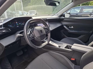 Peugeot 308 1.6 Plug-in Hybrid 180 Active Pack Business / 9