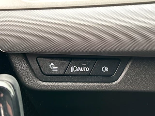 BMW X1 XDrive30e PHEV Widescreen Carplay Navigatie Camera Cruise Climate / 27