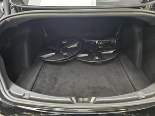 Tesla Model 3 Long Range AWD 75kWh Geen import | Wit interieur / 9