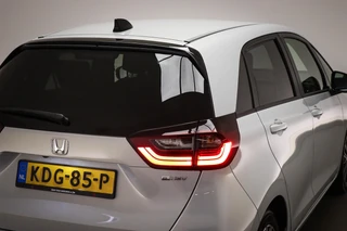 Honda Jazz 1.5 e:HEV Advance | STUURVERWARMING | DAB | APPLE | CAMERA / 24
