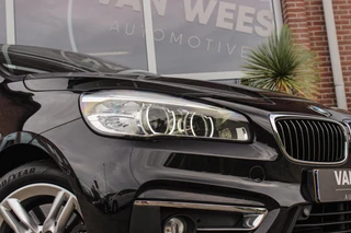BMW 2-serie Active Tourer 225xe Luxury | Driving Assistant Plus | Panoramadak | Fileassistent | Active Cruise control | Head-up | HiFi audio | Sportstoelen | Rijstrooksensor | Keyless entry / 51