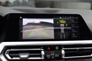 BMW 3-serie Touring 320i High Executive M-Sport |Bomvol!|Pano| Laser | Harman/Kardon | Memory | Camera | Apple Carplay | Head-Up | / 31