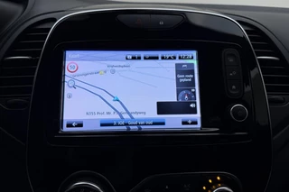 Renault Captur 0.9 TCe Intens | Achteruitrijcamera | Cruise control | Airco | Navigatie | Parkeersensoren | Spraakherkening | Digitale cockpit | / 26