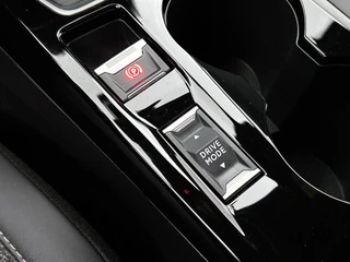Peugeot 2008 1.2 PureTech 100 Allure | Adaptive Cruise | Stoelverwarming | CarPlay | 360 Camera | Parkeersensoren / 33