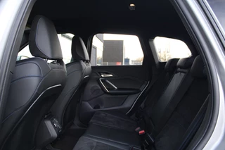 BMW X1 sDrive20i  | BTW | M-SPORT | KEYLESS | HUD | 360 CAM | AMBIENCE LIGHT | / 36
