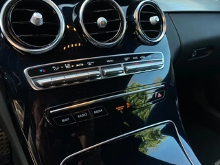 Mercedes-Benz C-klasse Coupé AMG Line | Facelift | HUD | Navi | Camera 360 | Carplay| Advantage Pack | Sport Leer | Nap / 19
