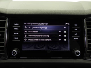 Skoda Kodiaq 1.5 TSI Business Edition 7-Pers. NAVI/CLIMA/ADAPT.CRUISE/TREKH./18"LMV! / 14