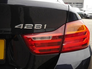 BMW 4-serie Gran Coupé 428i High Executive M Pakket | Licht interieur |  Elektrische achterklep | Elektrisch verst.bare best.stoel | Stoelverwarming | Navigatie | Climate control | 18inch velgen / 11
