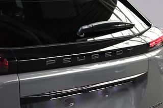 Peugeot 2008 1.2 Hybrid 145 Allure 2+6 jaar Garantie / NIEUW / 21
