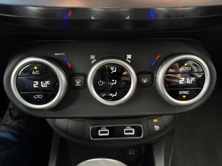 Fiat 500X 130pk Hybrid (Camera - LED - Navigatie via APP - Parkeersensoren V+A - Automatische Airco - 17") / 28