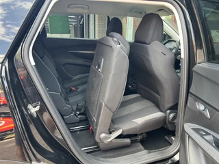 Peugeot 5008 1.2 PureTech Blue Lease Executive 7p  | APK tot 14-09-2027 | Trekhaak | Volledig onderhoud | / 41