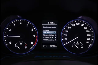Hyundai Kona 1.0T Premium  - Elektrische Stoelen - Trekhaak - Stoelverwarming - Achteruitrijcamera - Climate Control - Apple Carplay/Android Auto - Virena Zekerheidspakket t.w.v. €895,- / 54