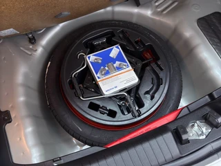 Hyundai i10 1.2 automaat | 15" LMV | Airco | Parkeersensoren / 36