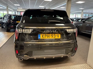 Lynk & Co 01 1.5 / pano / navi / camera / Infinity / memory / elec klep / Apple Android carplay / 7