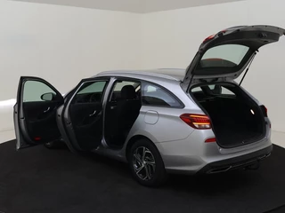 Hyundai i30 Wagon 1.0 T-GDi MHEV Advanced | Automaat | Trekhaak | Apple Carplay/Android Auto | Camera | Winterpack / 32
