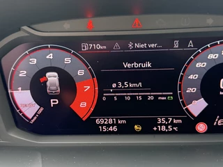 Audi Q3 35 TFSI Advanced edition  | Automaat | LED | Sportstoelen | DAB | Navi | Bluetooth | Stoelverwarming | Virtual Cockpit / 7