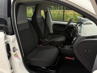 Volkswagen Up! 1.0 BMT move up!| Bluetooth | AIRCO | BTW / 23