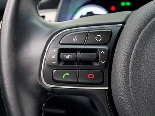 Kia Niro 1.6 GDi Hybrid DynamicLine | Trekhaak | All-seasonsbanden | Navigatie / 25