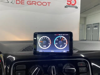 Volkswagen Up! 1.0 cross up! BlueMotion/ Nederlandse auto/ 5 deurs/ Parkeersensoren voor en achter/ Bluetooth / Airco / 20