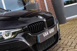 BMW 3-serie Touring 320i M Sport Edition | 2e eigenaar | NL auto | Camera | HiFi audio | Stoelverwarming | DAB | Head-up | Cruise control | LED | Park Assistant | PDC | Navigatie / 55