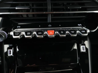 Peugeot 208 1.2 Hybride eDSC6 145 GT Automaat Carplay 3D Cockpit Clima Camer / 19
