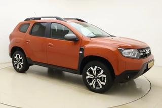 Dacia Duster 1.3 TCe 150 Journey Automaat | Navigatie | Camera | Keyless | Dakrails | Weinig kilometers | Hoge instap | Lichtmetalen velgen / 9