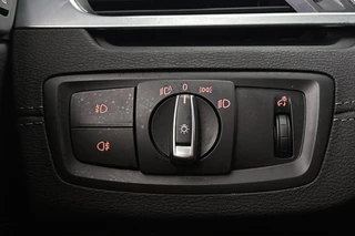 BMW X2 xDrive20i High Executive M Sport X Achteruitrijcamera Head-Up Leder Adaptief Onderstel / 25