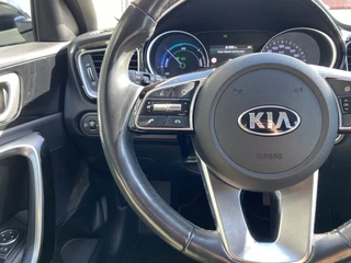 Kia XCeed 1.6 GDi PHEV 140 pk DynamicPlusLine  | navigatie | stoel/stuurverwarming | camera | keyless go | incl. winterset / 26