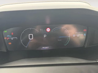 Peugeot 208 1.2 Hybrid 110 e-DCS6 Allure / 19