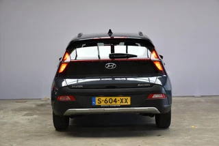 Hyundai Bayon 1.0 T-GDI 48V 100PK DCT7 Premium Automaat Stuurverwarming Stoelverwarming All Season / 7