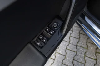 SEAT Leon Sportstourer 1.4 TSI eHybrid PHEV FR  | SOH 97% | Trekhaak | ACC | NL auto / 22
