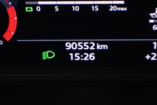 Audi Q3 35 TFSI 150pk S-Tronic Advanced LED Koplampen Stoelverwarming Trekhaak ACC Parkeersensoren / 35