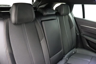 Peugeot 508 SW 1.6 HYbrid GT | Nieuwe tractiebatterij | 225pk | 18" LM Velgen | Camera | Dodehoek Detectie | Full LED | Lane Assist | Navigatie | Afneembare trekhaak / 16