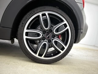 Mini Mini 2.0 John Cooper Works | Camera | Stoelverw. | Navi | Cruise Control | Harman/Kardon / 10