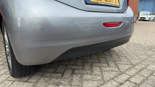 Peugeot 208 1.2 PureTech BlueLease Allure Navigatie Clima Velgen / 33