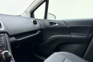 Opel Meriva 1.4 Turbo 140pk Cosmo | Navigatie | Trekhaak | Climate control | Cruise control  | Lichtmetalen velgen | Parkeersensoren / 26